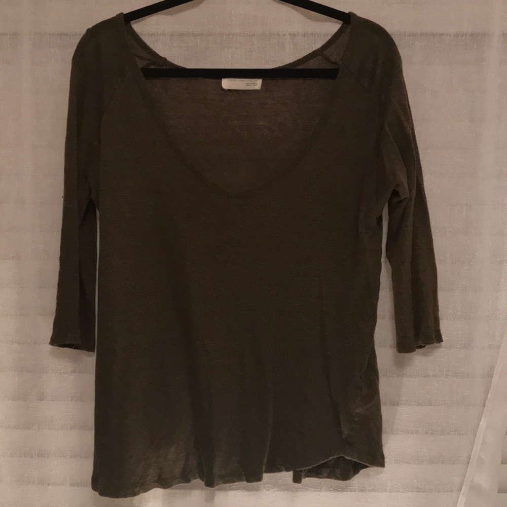 Zara olive green T✨